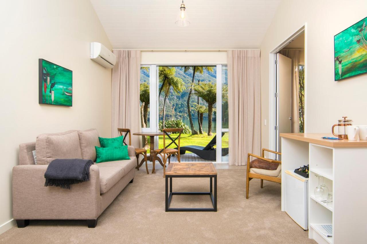 Furneaux Lodge Endeavour Inlet Екстер'єр фото